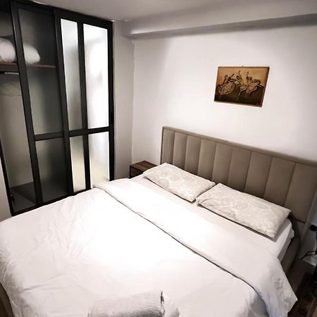 Tirana Center Apartment Exteriör bild