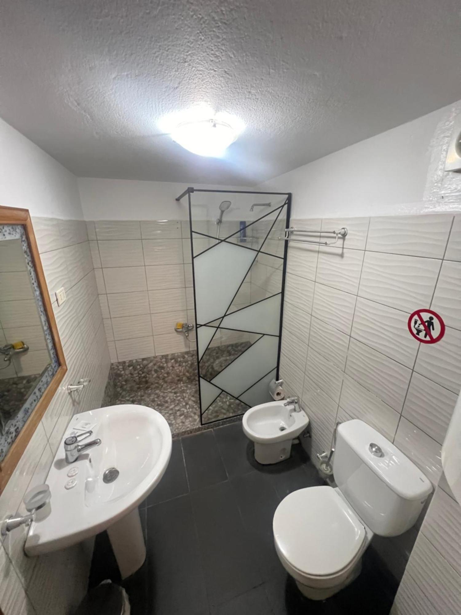 Tirana Center Apartment Exteriör bild